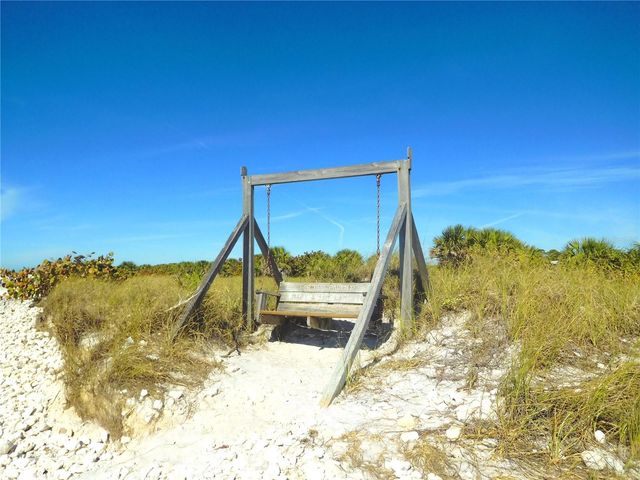 7 ELGIN PLACE 202, Dunedin, FL 34698