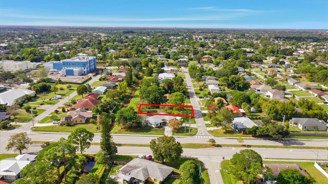 114 SW Evans Avenue, Port St Lucie, FL 34984