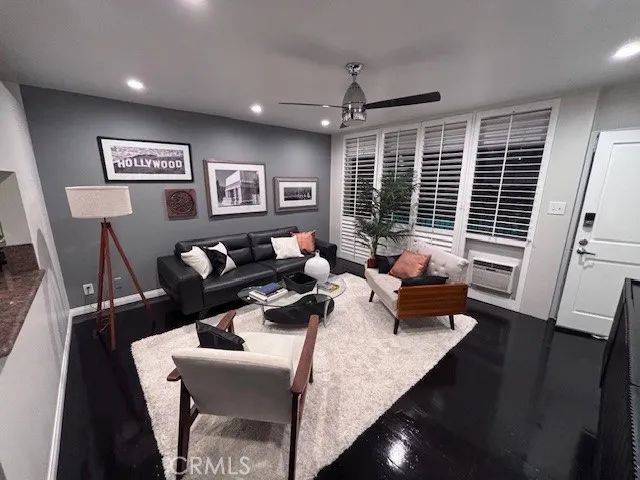 1255 N Harper Avenue 7, West Hollywood, CA 90046