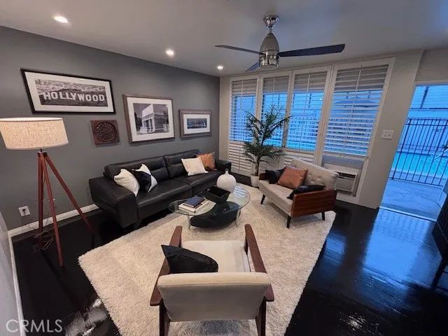 1255 N Harper Avenue 7, West Hollywood, CA 90046