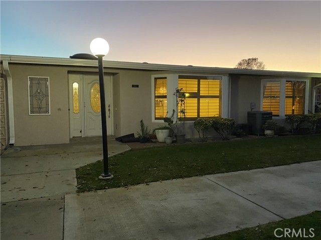 13151 Shawnee Ln., M11-266J, Seal Beach, CA 90740