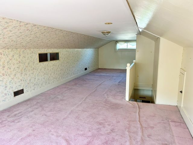 117 W Logan Street, Harrisburg, IL 62946