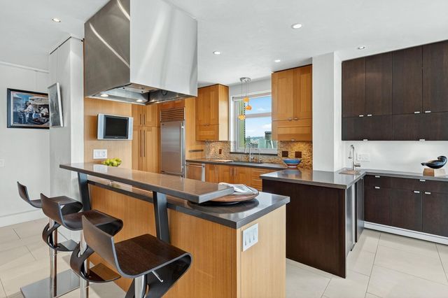 177 19th St 10E, Oakland, CA 94612