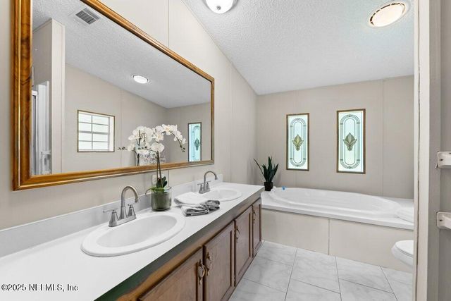 54086 HELLER Road, Callahan, FL 32011
