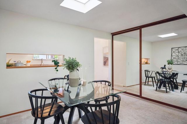 4004 Farm Hill 303, Redwood City, CA 94061