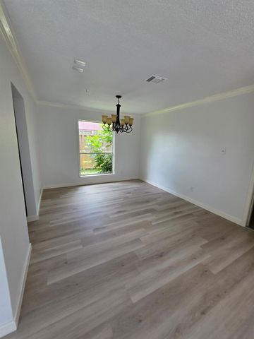 7507 Hablo Drive, Houston, TX 77083
