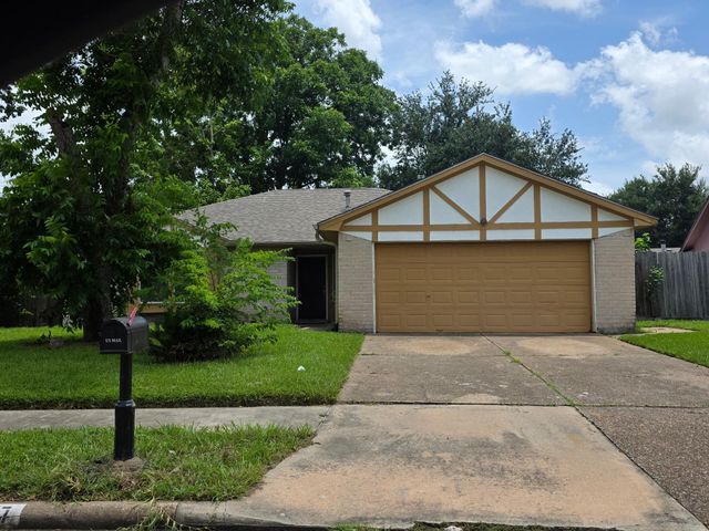 7507 Hablo Drive, Houston, TX 77083