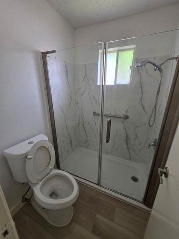 7507 Hablo Drive, Houston, TX 77083