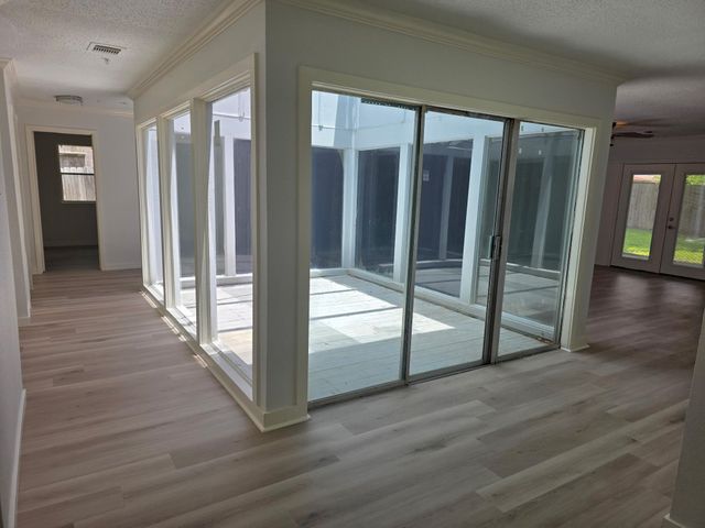7507 Hablo Drive, Houston, TX 77083