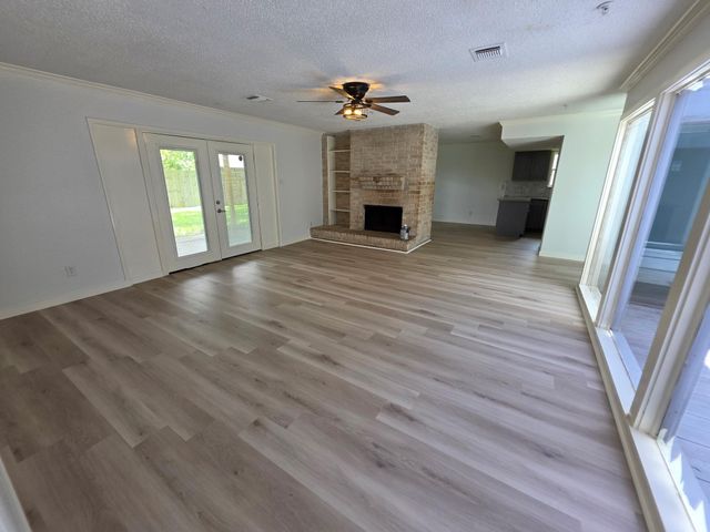 7507 Hablo Drive, Houston, TX 77083