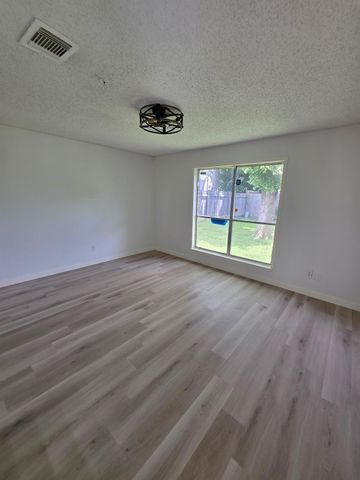 7507 Hablo Drive, Houston, TX 77083
