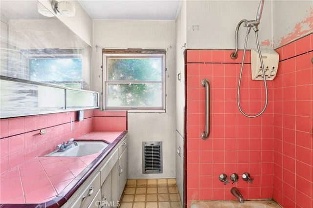 1031 S Pima Avenue, West Covina, CA 91790