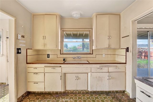 1031 S Pima Avenue, West Covina, CA 91790