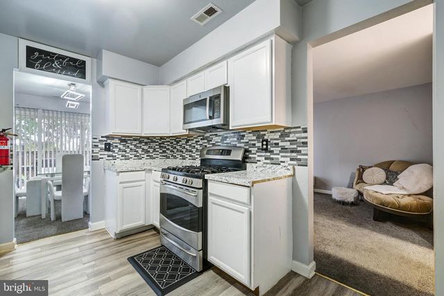 34 SAFFRON DR, Lumberton, NJ 08048
