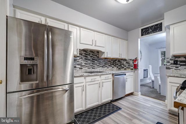 34 SAFFRON DR, Lumberton, NJ 08048