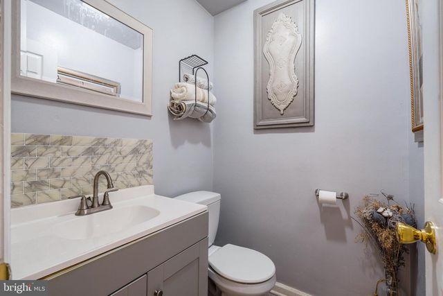 34 SAFFRON DR, Lumberton, NJ 08048