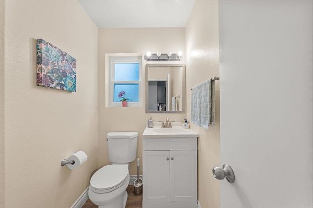 338 Ferrara Way, Vista, CA 92083