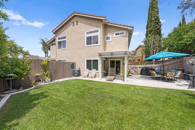 338 Ferrara Way, Vista, CA 92083