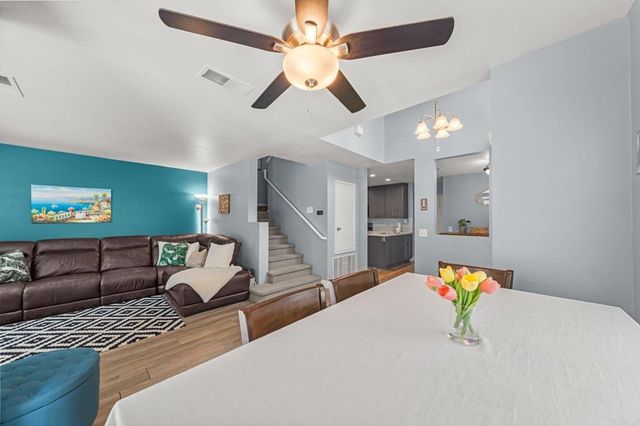 338 Ferrara Way, Vista, CA 92083