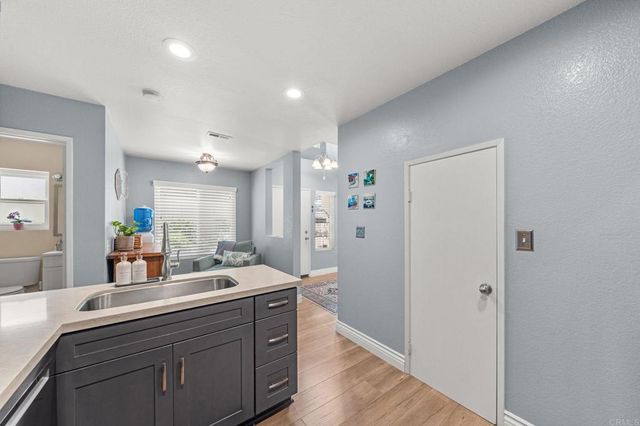 338 Ferrara Way, Vista, CA 92083