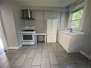 941 First Avenue, West Haven, CT 06516
