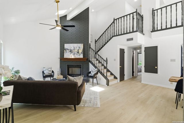 1407 BROOK MDW, San Antonio, TX 78232