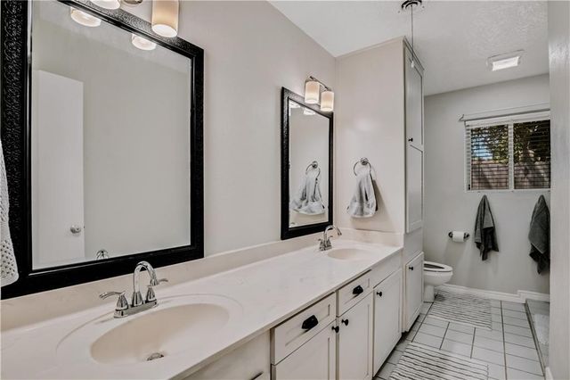 506 Greenway Dr, Corpus Christi, TX 78412