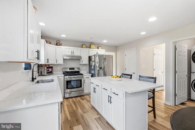 7116 STARBOARD DR, District Heights, MD 20747