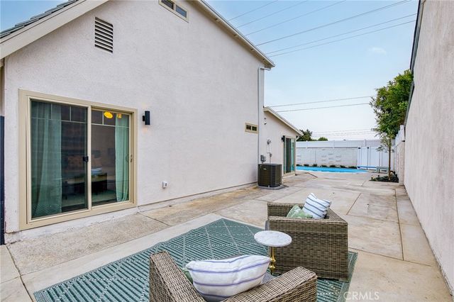 9432 Warbler, Fountain Valley, CA 92708