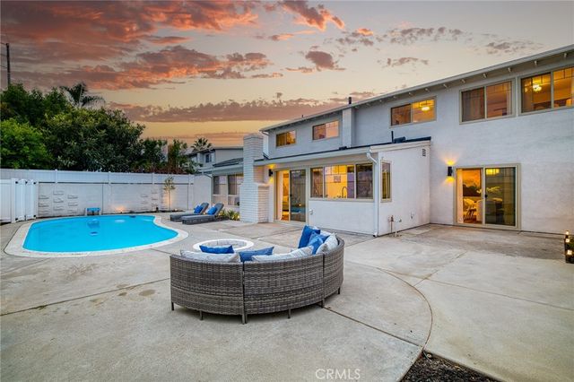 9432 Warbler, Fountain Valley, CA 92708