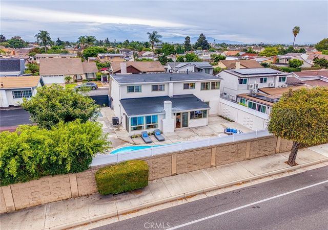 9432 Warbler, Fountain Valley, CA 92708