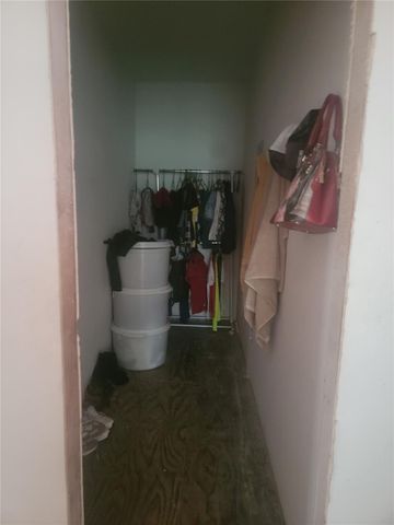 93 Road 5134, Cleveland, TX 77327