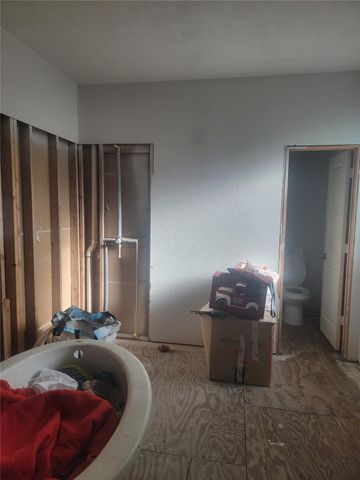 93 Road 5134, Cleveland, TX 77327
