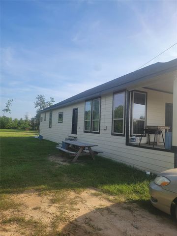 93 Road 5134, Cleveland, TX 77327