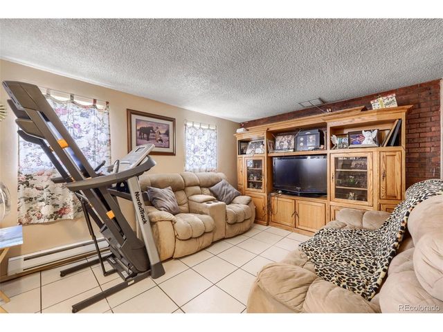 10929 Birch Dr, Thornton, CO 80233