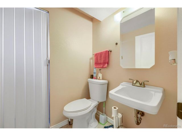 10929 Birch Dr, Thornton, CO 80233