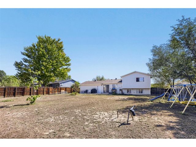 10929 Birch Dr, Thornton, CO 80233