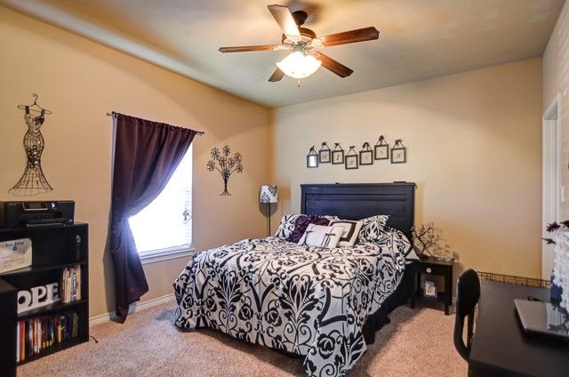 3369 Keefer Loop, College Station, TX 77845
