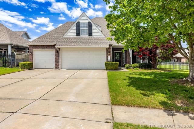 3810 S Palm Avenue, Broken Arrow, OK 74011