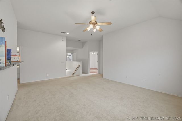 3810 S Palm Avenue, Broken Arrow, OK 74011