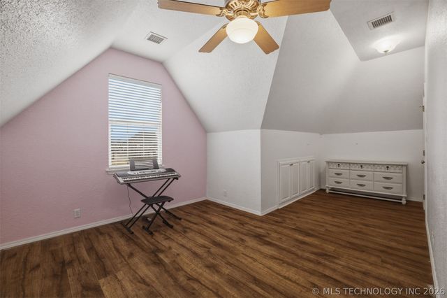 3810 S Palm Avenue, Broken Arrow, OK 74011