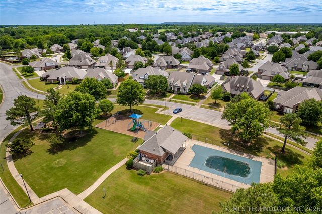 3810 S Palm Avenue, Broken Arrow, OK 74011