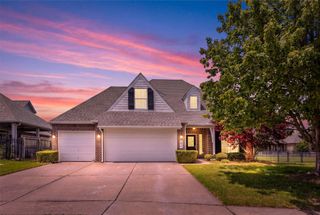 3810 S Palm Avenue, Broken Arrow, OK 74011