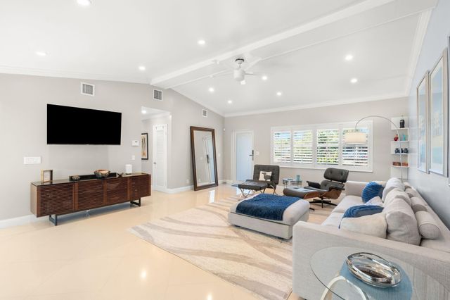 4120 NE 20th Avenue, Fort Lauderdale, FL 33308