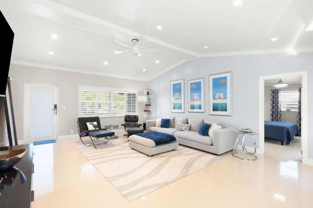 4120 NE 20th Avenue, Fort Lauderdale, FL 33308