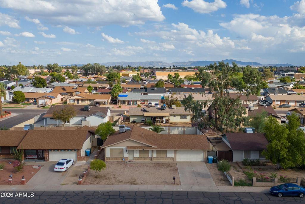 7747 W FLOWER Street, Phoenix, AZ 85033 — photo 4