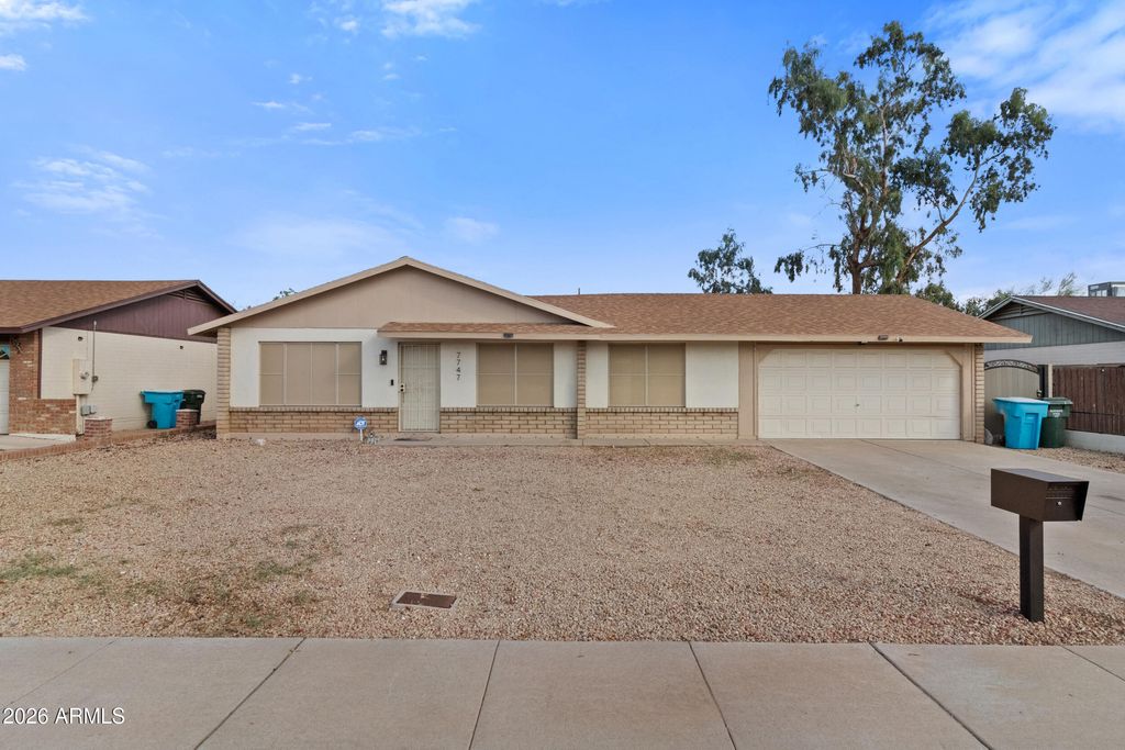 7747 W FLOWER Street, Phoenix, AZ 85033 — photo 5