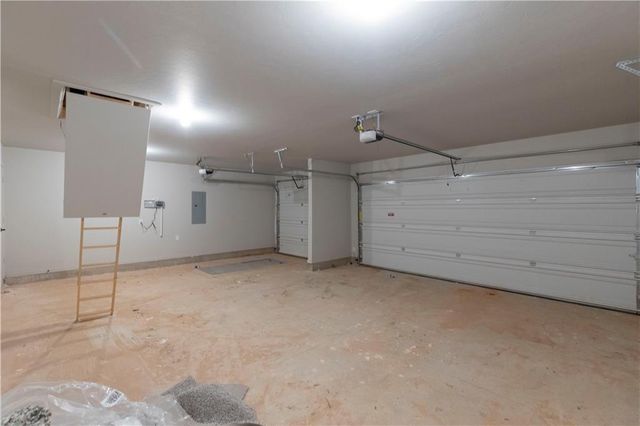 8325 NW 163rd Street, Edmond, OK 73013