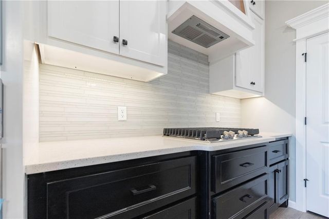 8325 NW 163rd Street, Edmond, OK 73013