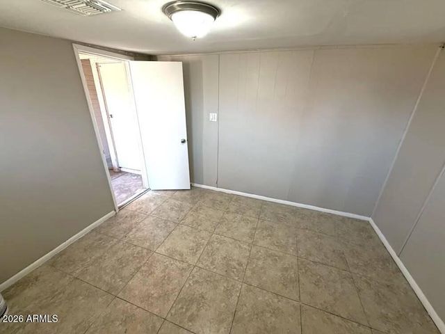 5318 W Windsor Ave, Way, Phoenix, AZ 85035
